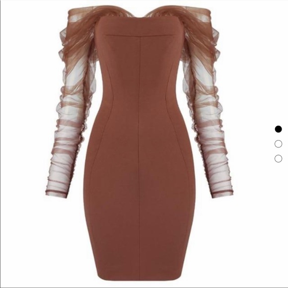 miss circle Dresses & Skirts - Worn once miss circle dry cleaned dress!final drop